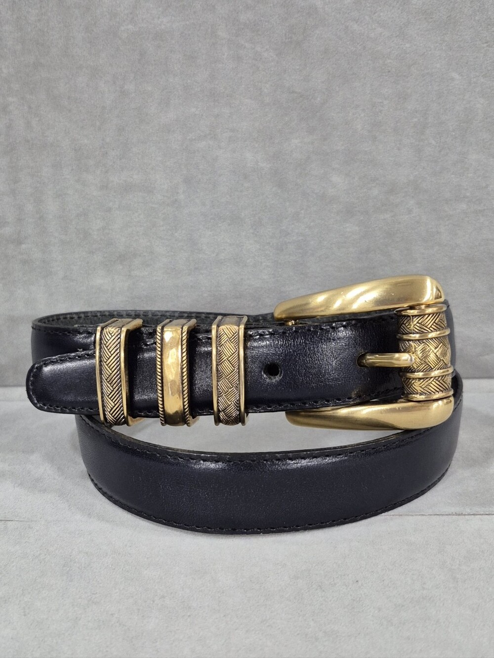 Vtg 90s Brighton belt women's small black leather antiqued gold chunky buckle